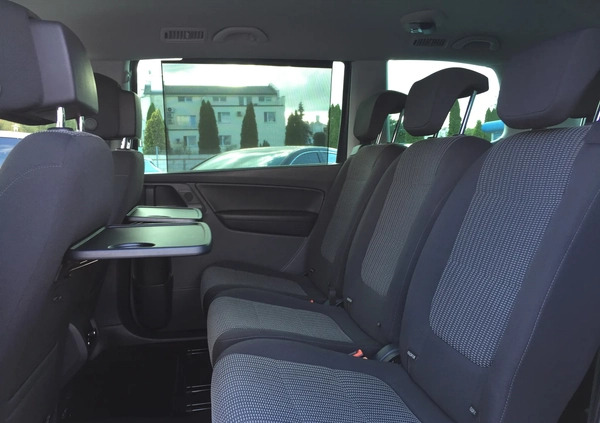 Seat Alhambra cena 124968 przebieg: 21000, rok produkcji 2020 z Brzeziny małe 211